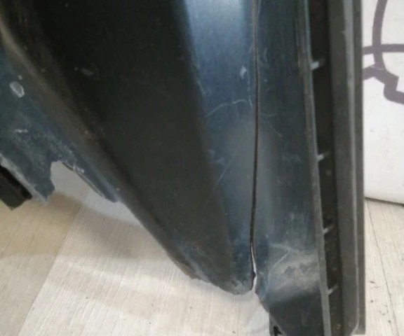 Корпус воздушного фильтра для Audi Q7 4M 2015+ на фотографиях