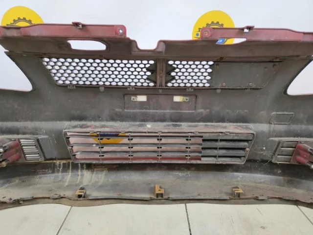 Бампер передний для Suzuki Swift Хэтчбек 3-d 2004-2010 на фотографиях