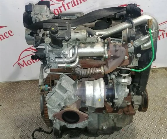 Двигатель без навесного для Renault Megane Хэтчбек 5 KZ 2008-2012 на фотографиях
