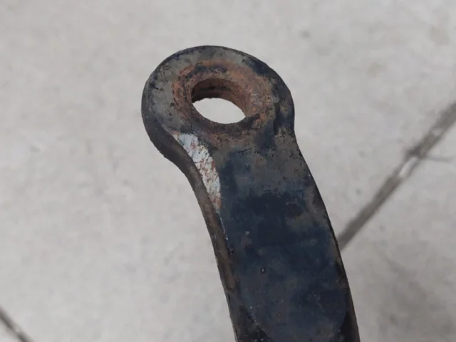 Стабилизатор поперечной устойчивости задний для Jeep Grand Cherokee 4 WK2 rest 2013-2018 на фотографиях