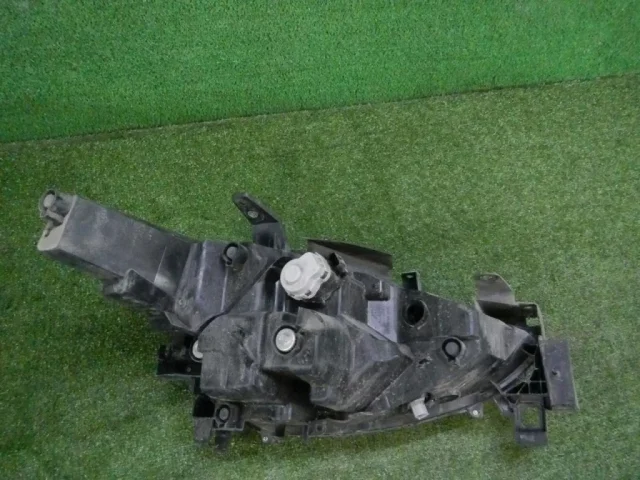 Фара ксенон левая для Mazda CX 5 KF 2017 на фотографиях