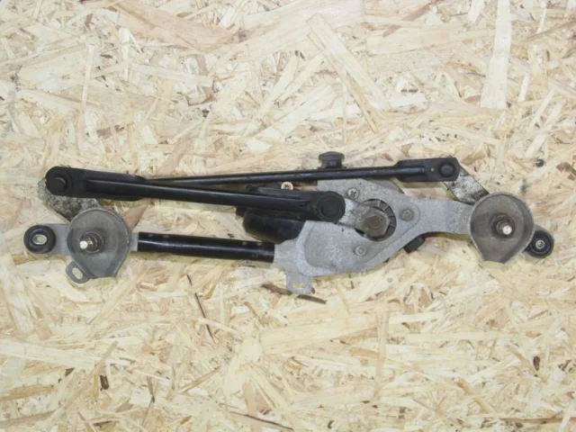 Трапеция стеклоочистителей для Hyundai Solaris 1 рестайлинг 2014-2017 на фотографиях