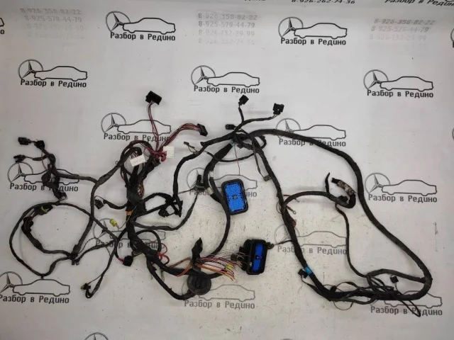 Проводка моторного отсека для Mercedes-Benz GL class X164 2006-2012 на фотографиях