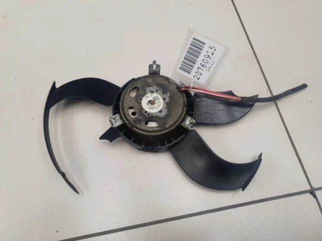 Вентилятор радиатора охлаждения ДВС для Skoda Rapid II 2020+ на фотографиях
