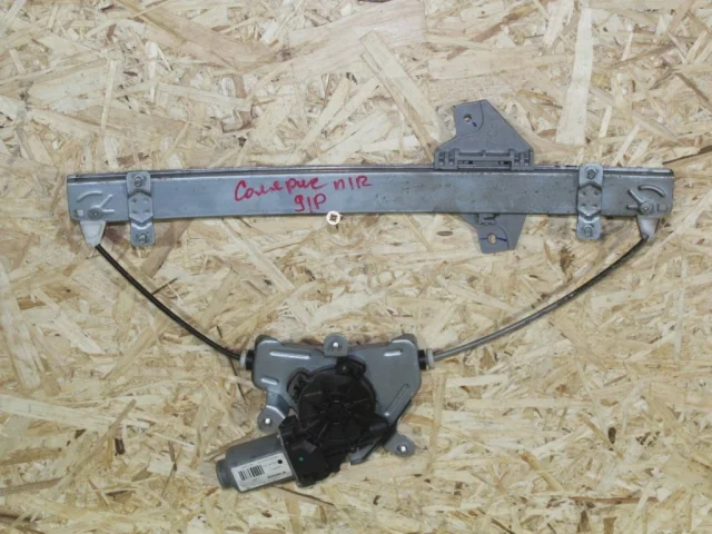 Мотор стеклоподъемника передний правый для Hyundai Solaris 1 рестайлинг 2014-2017 на фотографиях