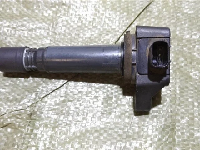 Катушка зажигания для Honda Civic FA 2005-2010 седан на фотографиях