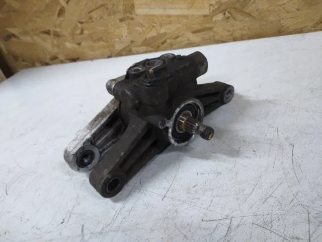 Насос ГУР для Hyundai Solaris 1 рестайлинг 2014-2017 на фотографиях