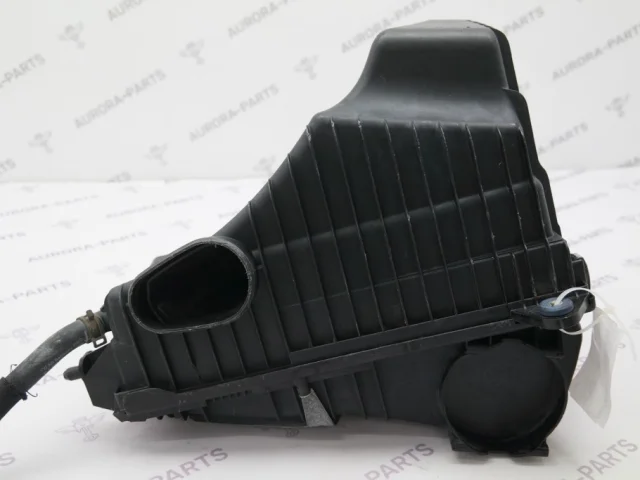 Корпус воздушного фильтра для Audi Q7 4L 2005-2015 на фотографиях