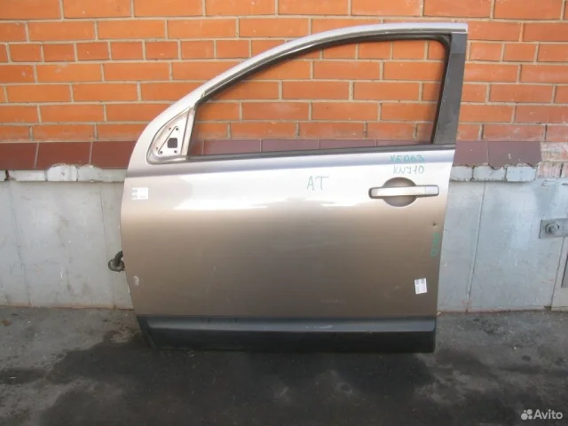 Накладка на дверь передняя левая для Nissan Qashqai J10 2006-2013 на фотографиях