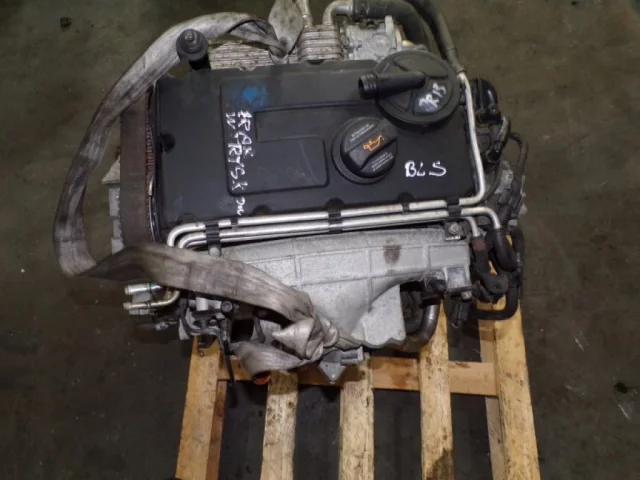 Двигатель для Volkswagen Passat Variant (B6, Typ 3C) 2004-2010 на фотографиях