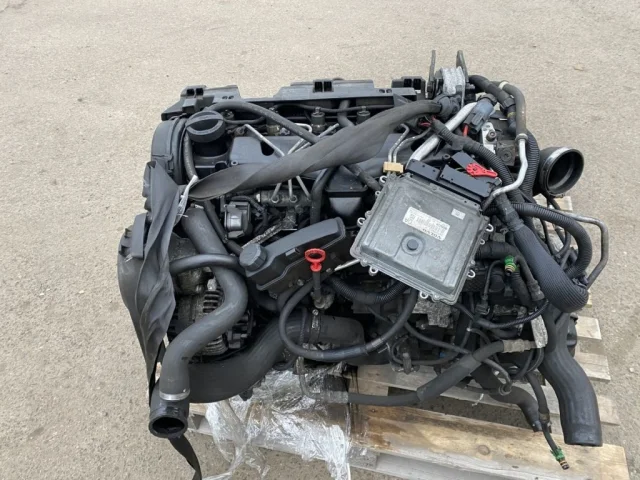 Продажа двигателя D5244T4