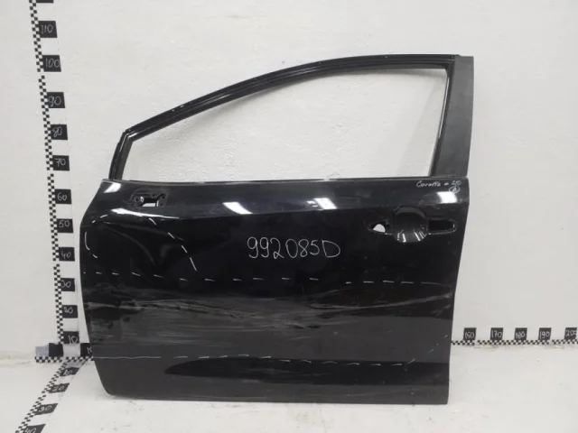 Двери для Toyota Corolla E210 Седан (RU) 2019+ на фотографиях