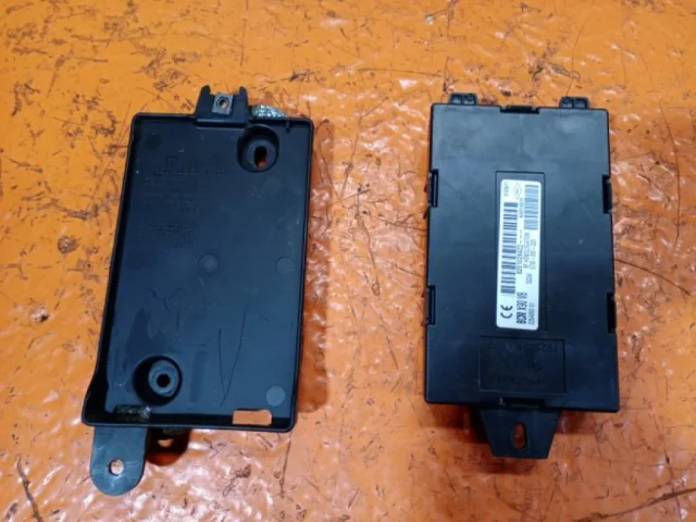 Блок управления двигателем для Renault Logan 2005-2015 (LS) на фотографиях