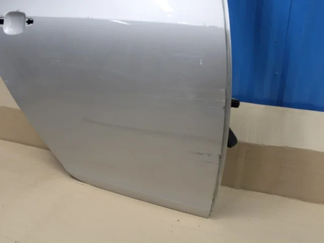 Двери для Opel Insignia Хэтчбек A 2008-2017 на фотографиях