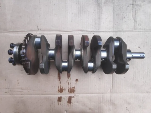 Коленвал для Mitsubishi Outlander III GF0W (JDM) 2012-2018 на фотографиях