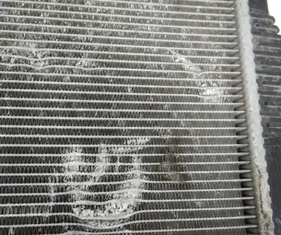 Радиатор охлаждения ДВС для BMW 3er F30 2011-2019 на фотографиях