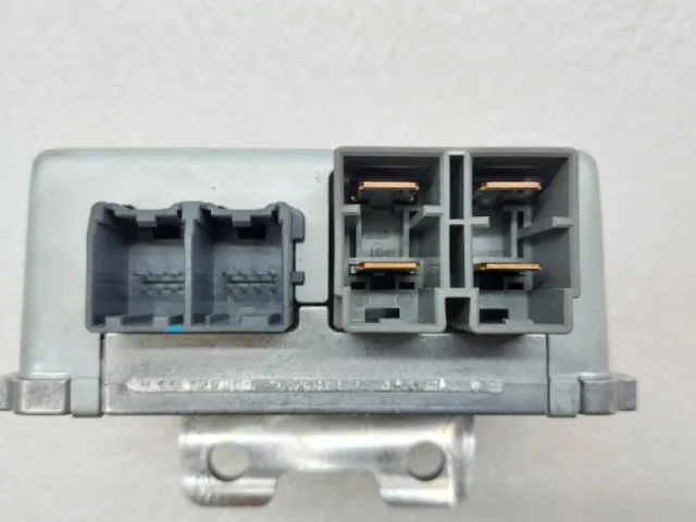 Электроусилитель руля для Hyundai Solaris 2 (2017-2022) на фотографиях