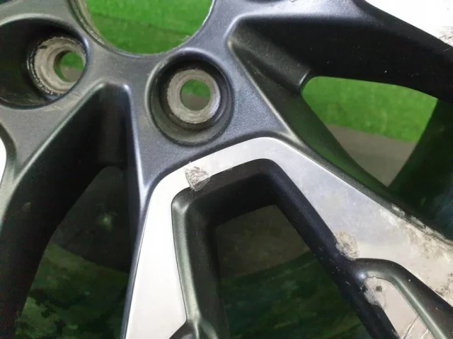 Диск колесный литой для Volvo XC90 II L rest 2019+ на фотографиях