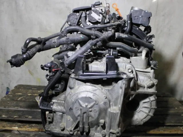 Двигатель без навесного для Volkswagen Polo IV (9N3) 2005-2009 на фотографиях