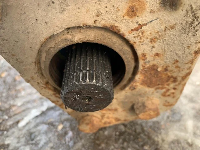 Передний мост для SsangYong Kyron DJ 2005-2007 на фотографиях