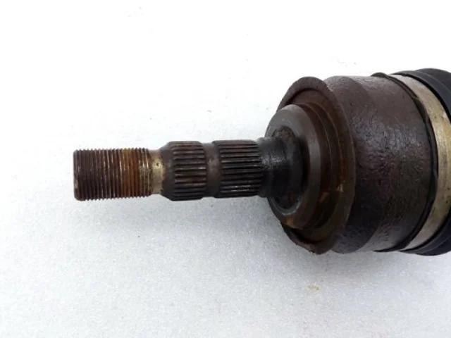 Привод передний левый для Chevrolet Cruze 2 J400 2015-2019 на фотографиях