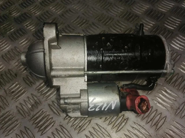 Стартер для Mitsubishi Pajero Sport K90 1997-2009 на фотографиях