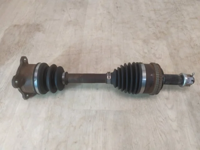 Привод передний правый для Mitsubishi Pajero Sport KH0 rest 2013-2017 на фотографиях