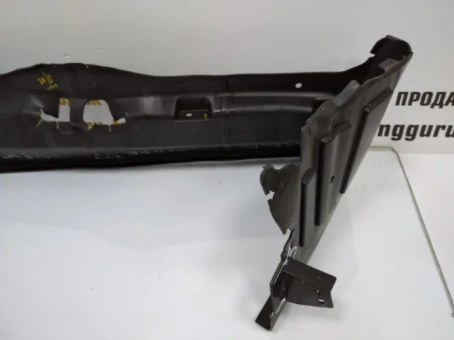 Воздуховод радиатора левый для BMW X3 G01 2017-2023 на фотографиях