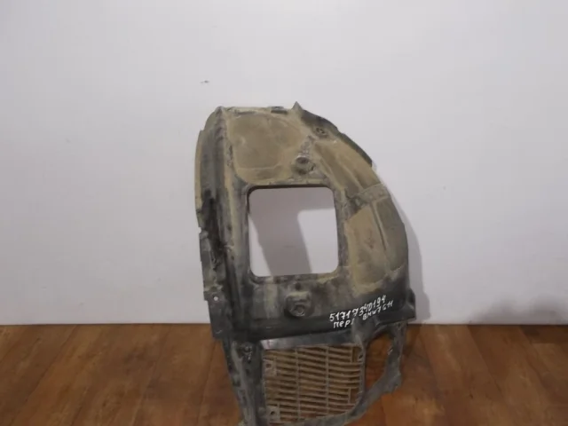 Подкрылок передний правый для BMW 7er G11/G12 2015-2021 на фотографиях