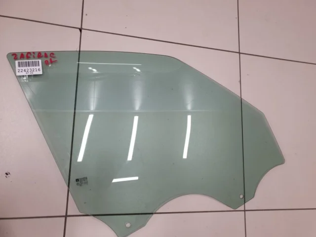 Стекла и зеркала для Opel Zafira C 2011-2015 на фотографиях