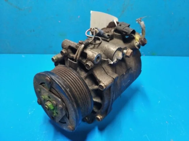 Компрессор кондиционера для Mitsubishi Lancer 9 Седан CS 2003-2010 на фотографиях