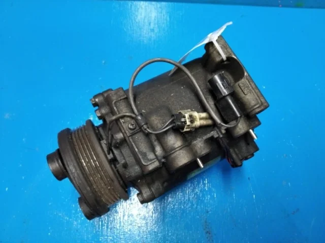 Компрессор кондиционера для Mitsubishi Lancer 9 Седан CS 2003-2010 на фотографиях