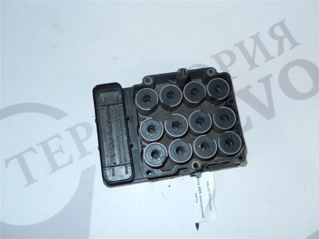 Блок ABS для Volvo XC90 I C 2002-2014 на фотографиях