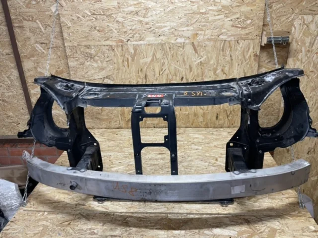 Панель радиатора (телевизор) для Mercedes-Benz GL class X164 2006-2012 на фотографиях