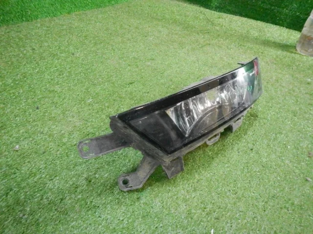 Противотуманка (ПТФ) передняя левая для Skoda Rapid I rest NH3 2017-2020 на фотографиях