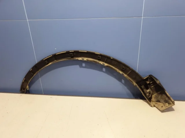 Молдинг крыла передний правый для Toyota RAV4 XA40 rest 2015-2019 на фотографиях