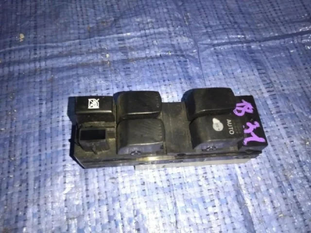 Блок управления стеклоподъемниками для Suzuki Grand Vitara 2005-2014 на фотографиях