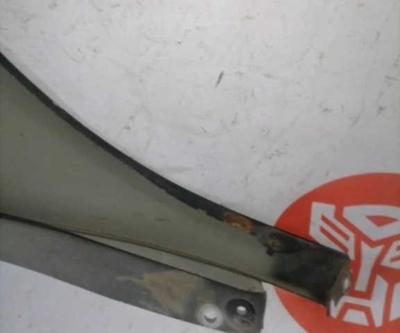 Крылья для Volkswagen Touran 1T 2003-2015 на фотографиях