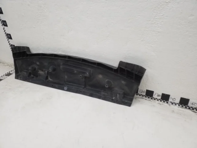 Пластиковая защита двигателя для Nissan Qashqai J11 2013-2019 на фотографиях