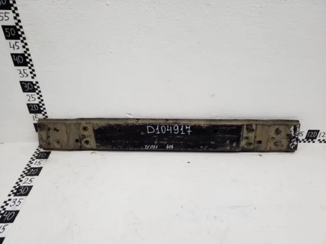 Усилитель заднего бампера для Toyota Corolla E140/E150 Седан 2006-2013 на фотографиях