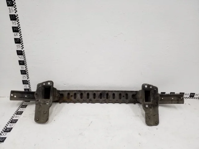 Усилитель бампера передний верхний для Mercedes-Benz GLE class W166 2015-2018 на фотографиях