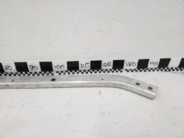 Панель радиатора (телевизор) для BMW X3 G01 2017-2023 на фотографиях