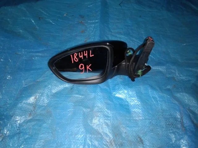 Зеркало боковое левое для Volkswagen Passat (B7) 2010-2014 на фотографиях