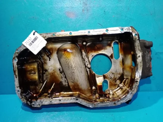 Поддон картера для Mitsubishi Outlander 1 CU0W 2002-2009 на фотографиях