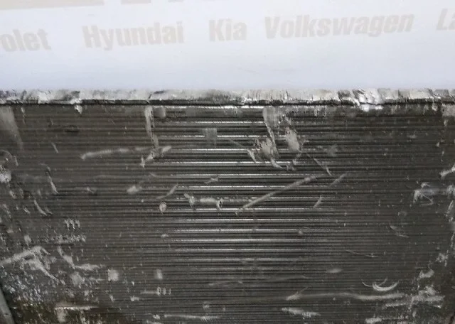 Радиатор охлаждения ДВС для Volkswagen Golf VI (5K) 2008-2012 на фотографиях