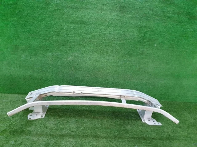 Бампер для Audi Q3 F3 2018+ на фотографиях