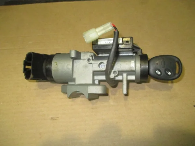 Замок зажигания для Chevrolet Lacetti 2004-2013 Универсал на фотографиях