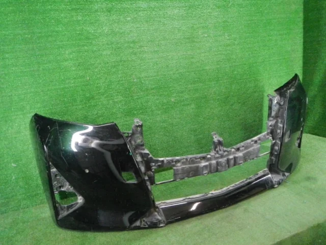 Бампер для Toyota Alphard H30 2015+ на фотографиях