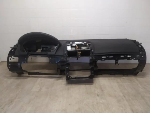 Торпедо (в сборе) для Mitsubishi Galant Седан DJ1A 2005-2012 на фотографиях