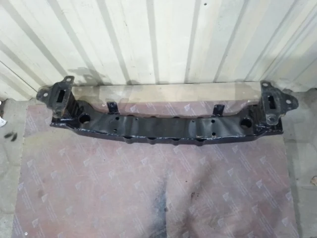 Бампер для SsangYong Actyon Sports QJ 2006-2012 на фотографиях